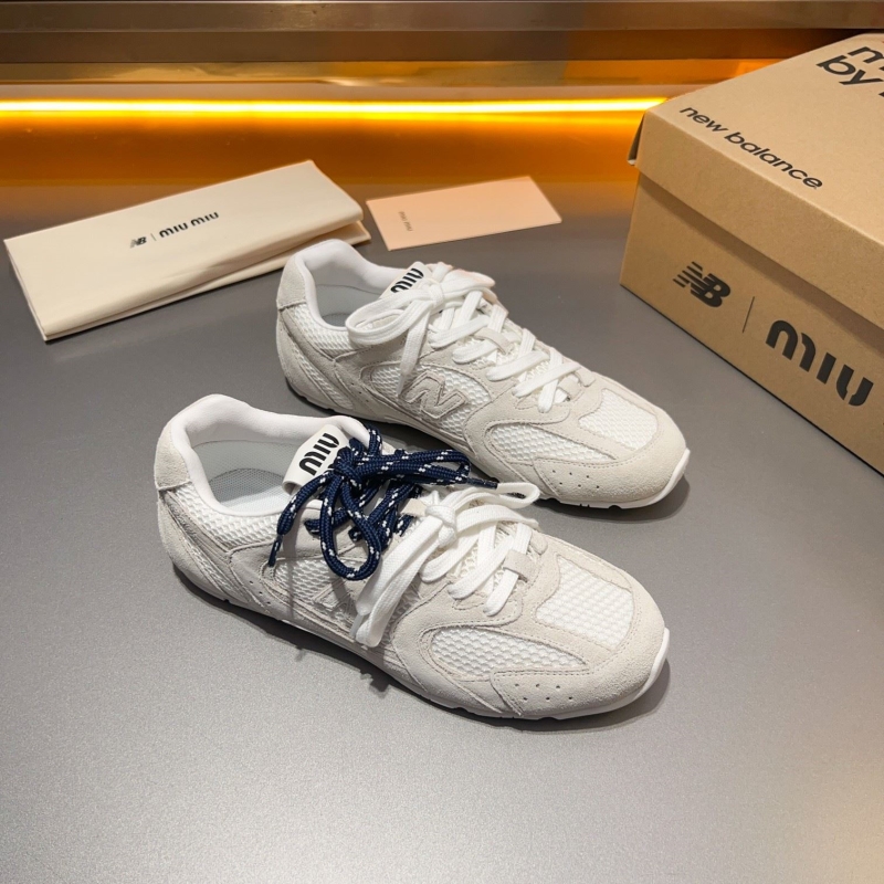 Miu Miu Casual Shoes